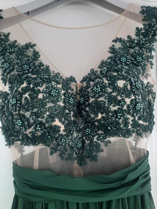 Vând rochie de seara verde smarald