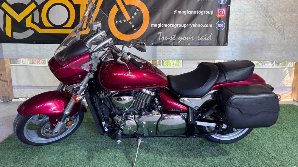 Suzuki boulevard M90