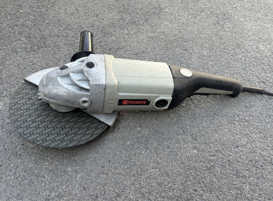 Болгарка Crown 230