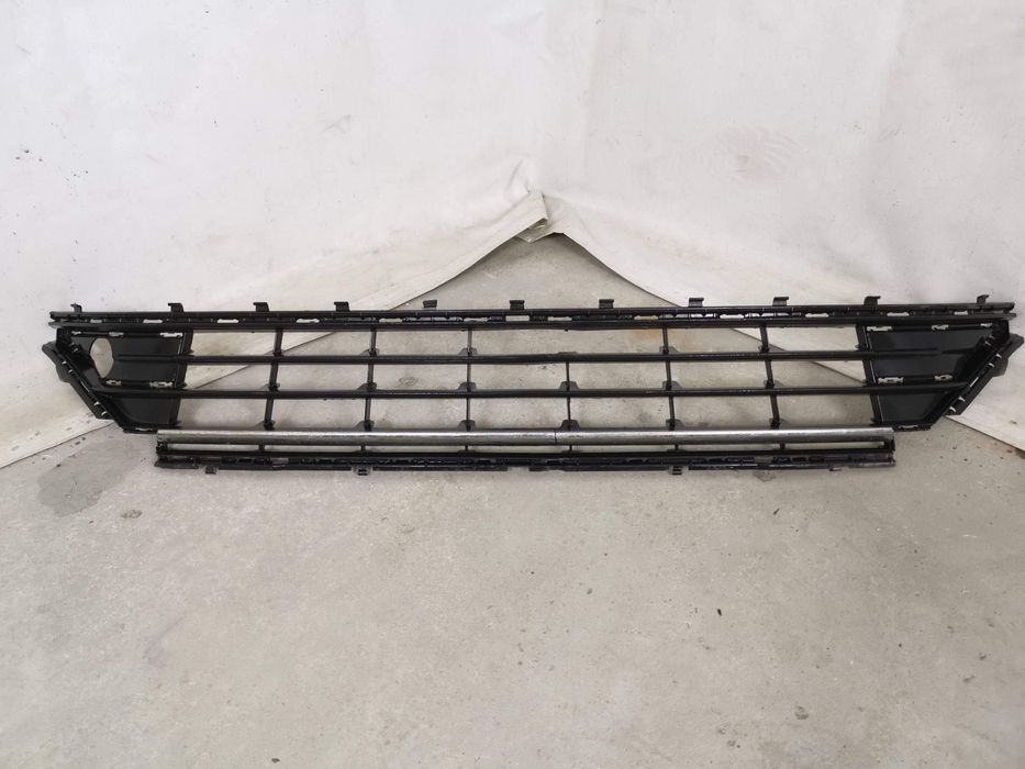 Долна решетка предна броня Фолксваген ВВ / Volkswagen VW Golf 7 [фейсл