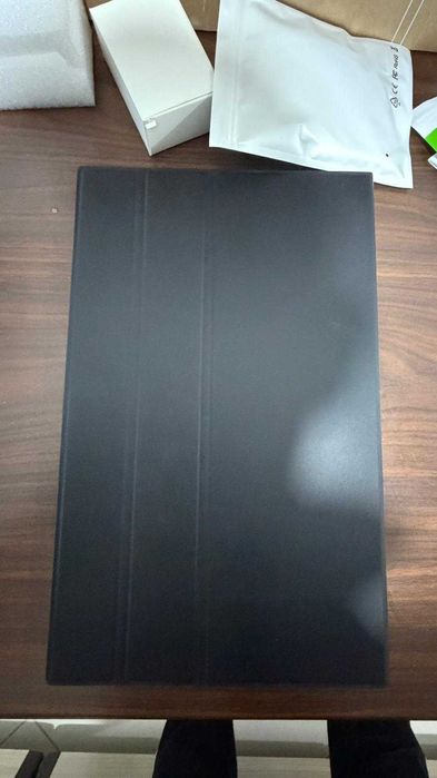 Monitor portabil UPERFECT UXbox E2 16” 2K 144Hz Gaming – ca nou