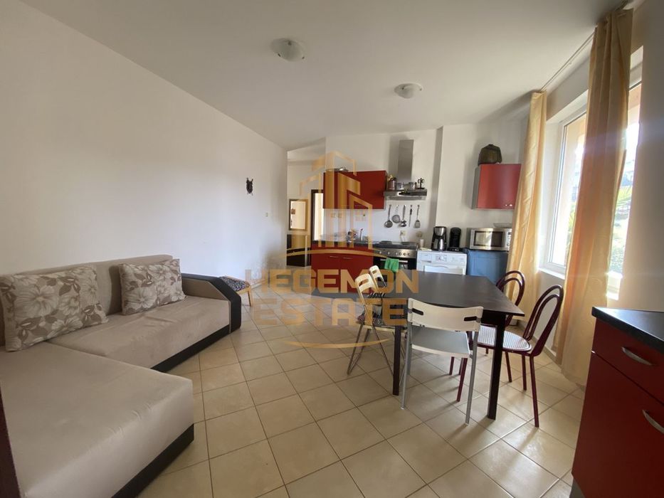 Продава се Тристаен апартамент в Созопол - 76 кв.м за 995 €/кв.м - Снимка #1