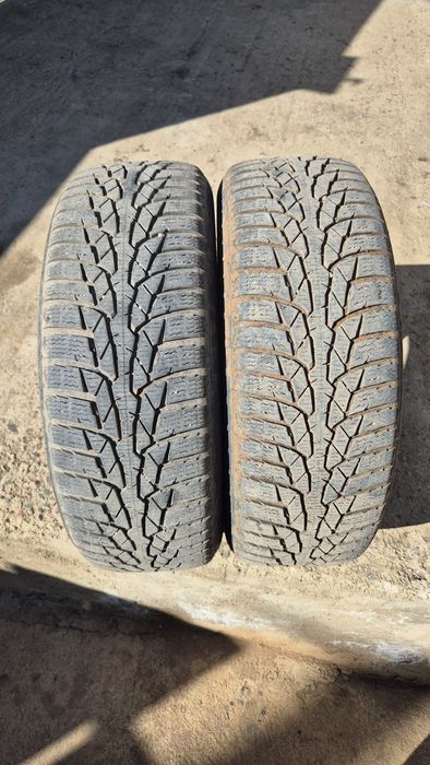 2 бр. зимни гуми Nokian WRD4 185 60 15