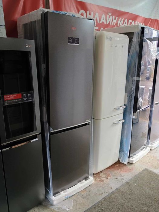 Нов Хладилник с фризер BEKO 203.5 см Dark Inox HarvestFresh AeroFlow