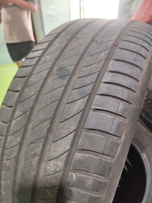 4 бр летни 225/50/17 Michelin