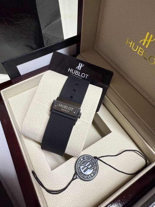 Hublot Classic Fusion silver