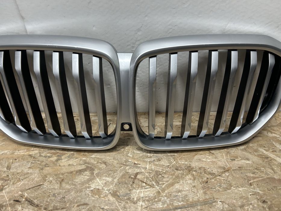 Grila bmw X5 G05 LCI 2024-2025