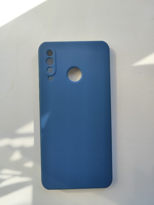 Чехлы на HUAWEI P30 LITE