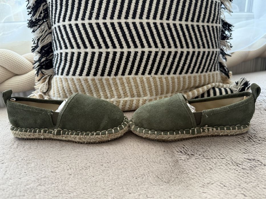 ZARA Детски велурени еспадрили р-р 26