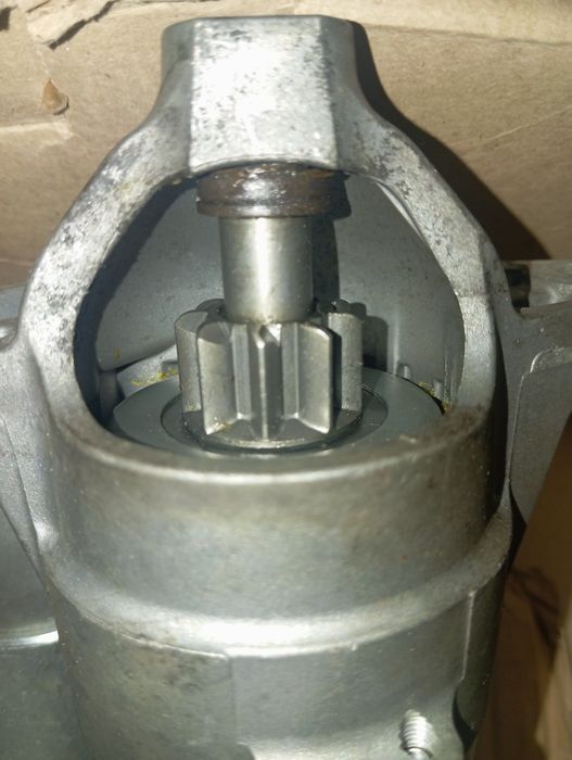 Стартер на Ларгус Рено мотор