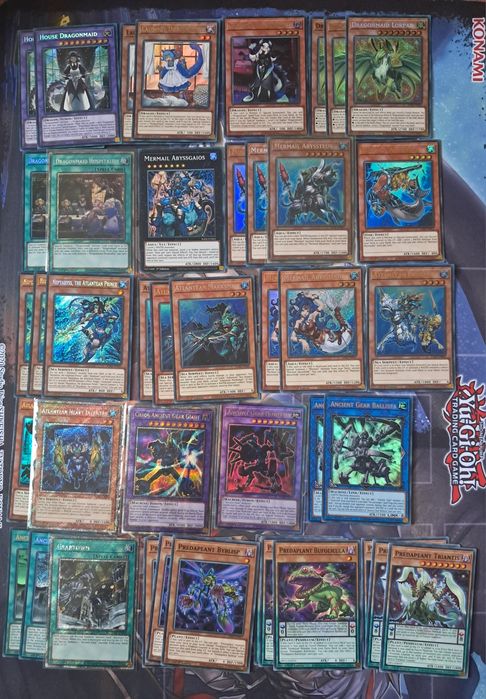 Yu-Gi-Oh deck cores