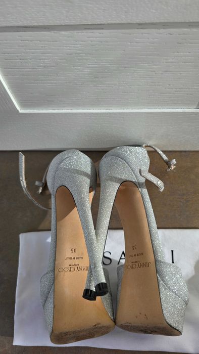 Елегантни обувки Jimmy Choo