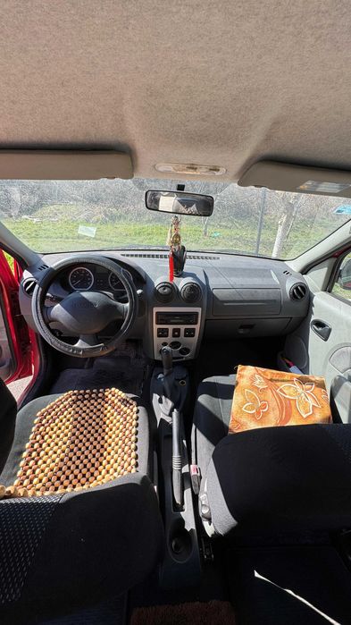 Dacia Logan mcv 7 locuri 1.6 benzina