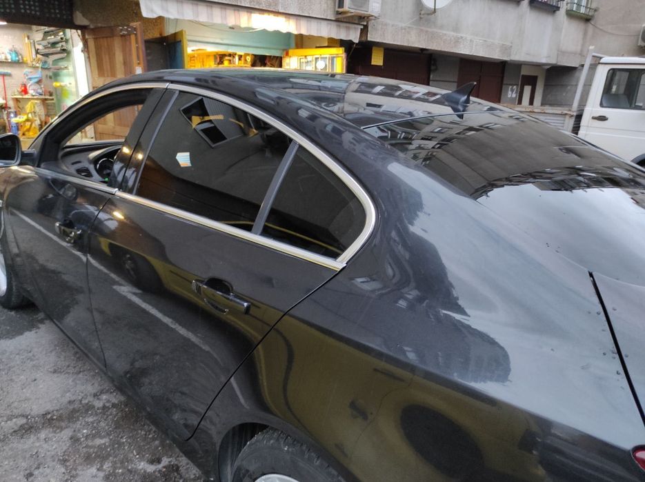 Тониране, затъмняване на автостъкла, облепване с декоративно фолио