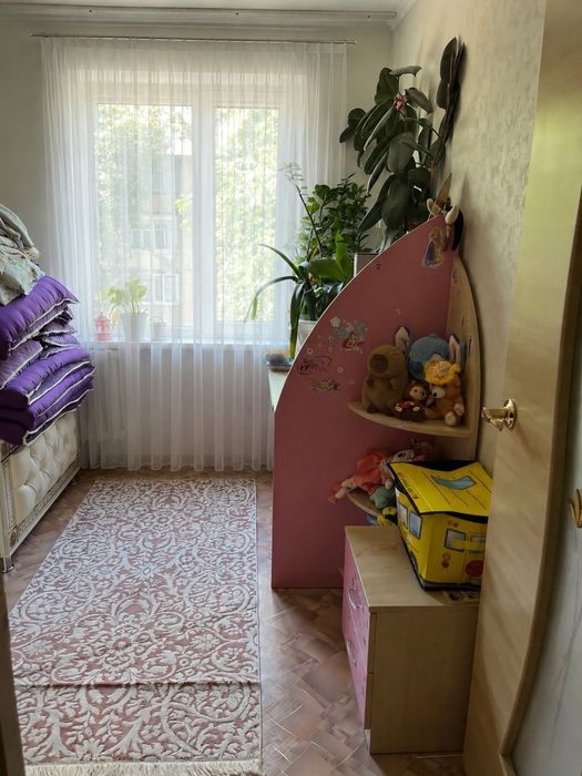 Продам квартиру в уральске