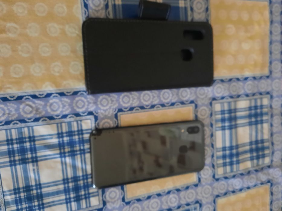 Продам самсунг а20е