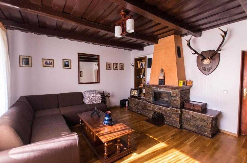 Casa Vatra Sinteului - Se inchiriaza integral