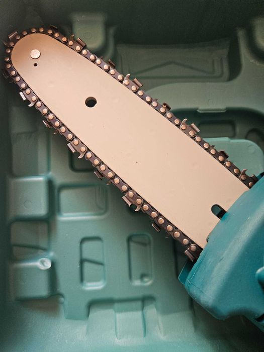 Малък верижен трион