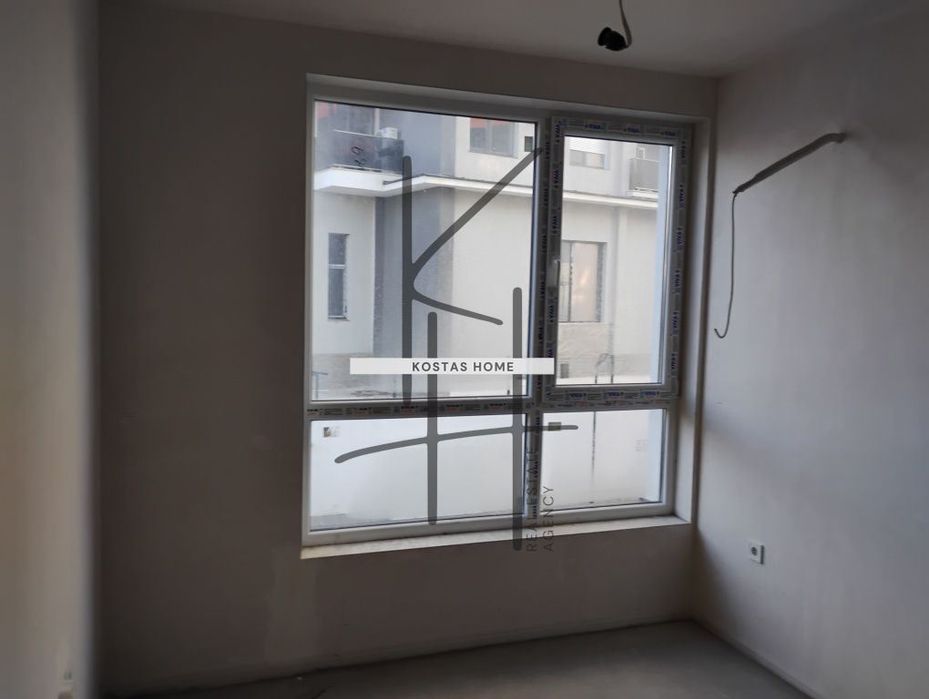 Продава се Тристаен апартамент в Варна, Трошево - 102 кв.м за 2177 €/кв.м - Снимка #2