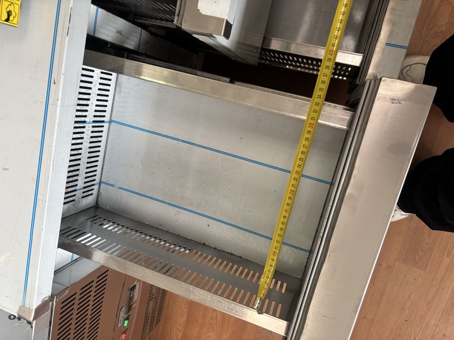 Хладилник с 6 чекмеджета