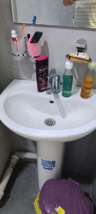 Квартира с хозайкой. Город Ташкент. Электаппарат. Голден хаус.