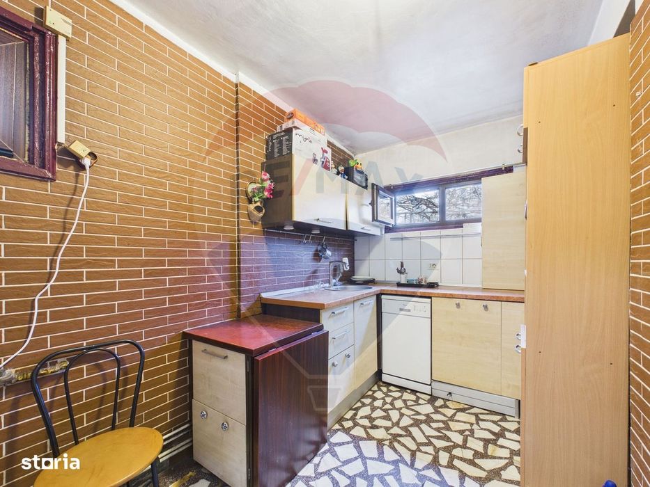 Casă cu 4 camere de vânzare în Bucurestii Noi | 15 min Metrou