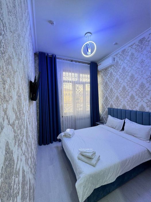 Bez zaks / Mehmonhona