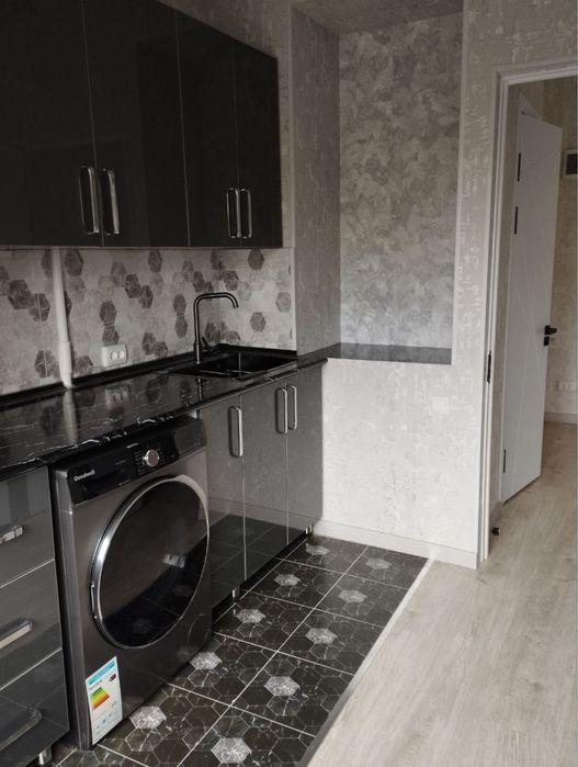 Ц-6, 2-3-9, с ремонтом,ор-р «На небе»!