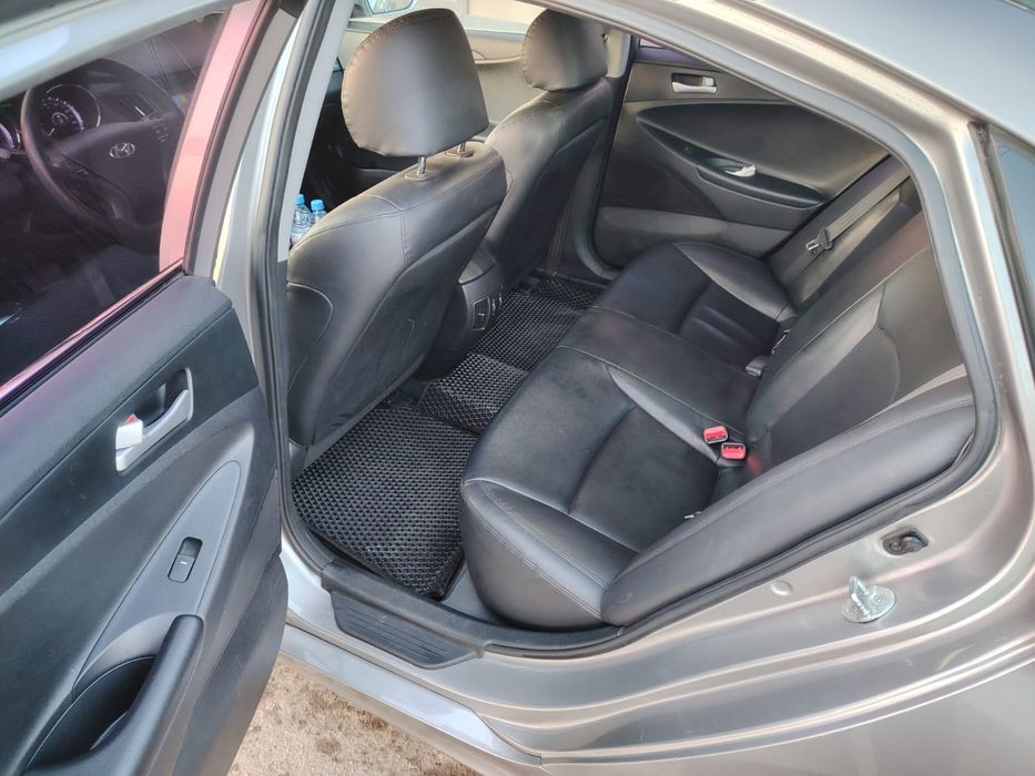 Хундай соната продам