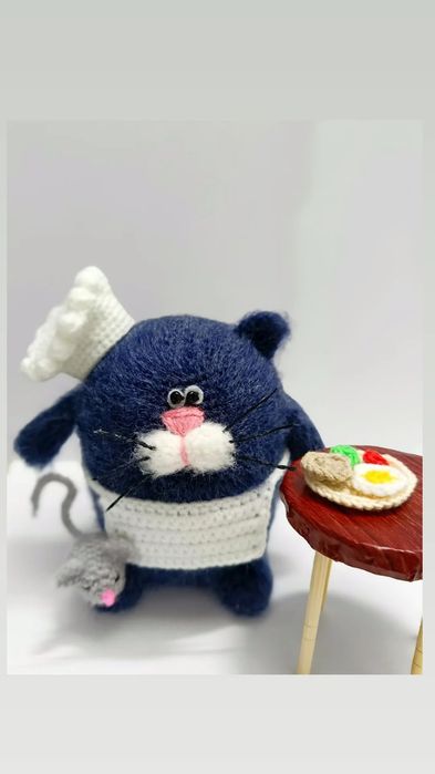 Вязаная игрушка. Ручная работа