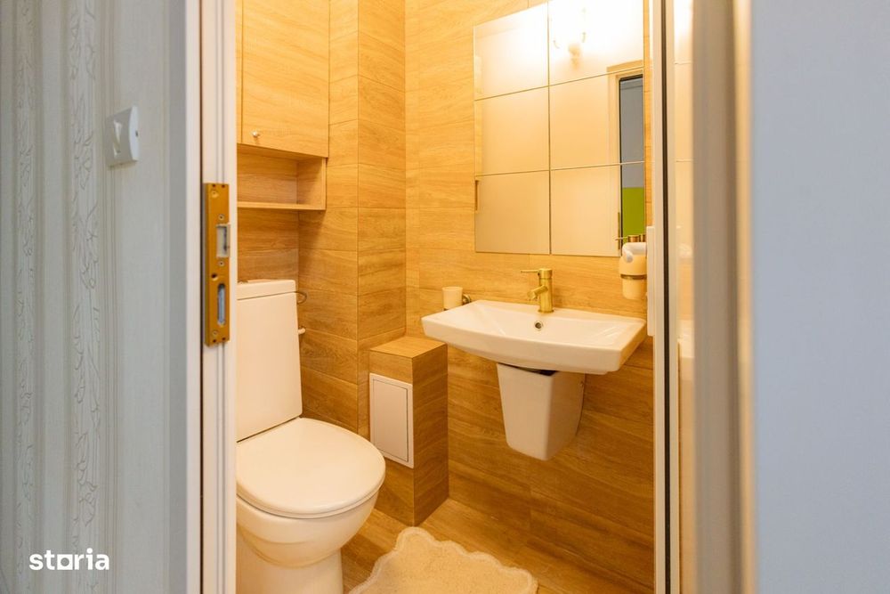 De vânzare apartament cu 3 camere, parcare inclusa, Rogerius.