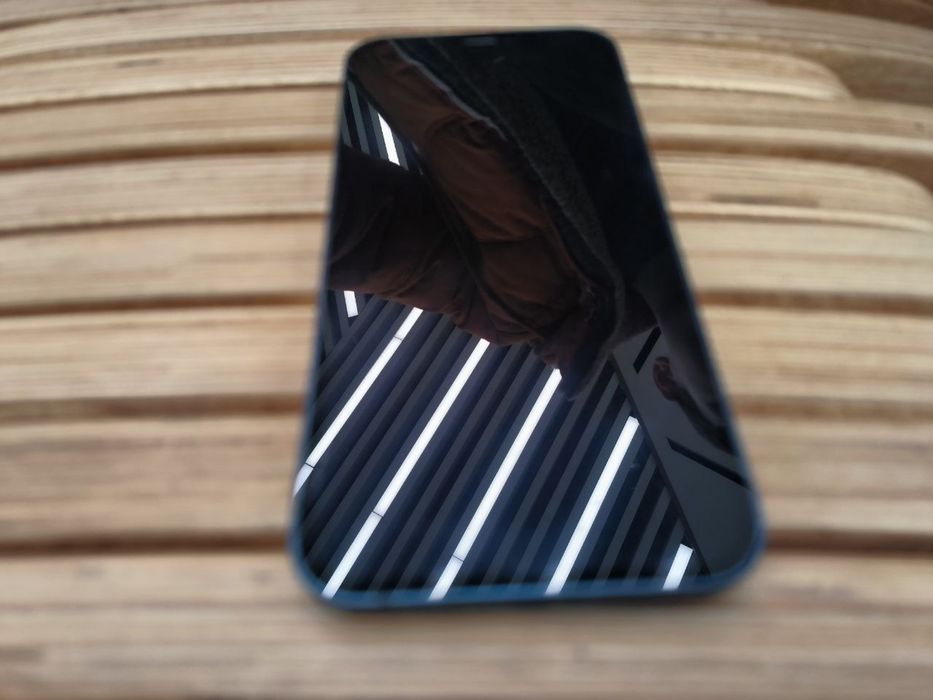 iPhone 12 64GB, АКБ 73%