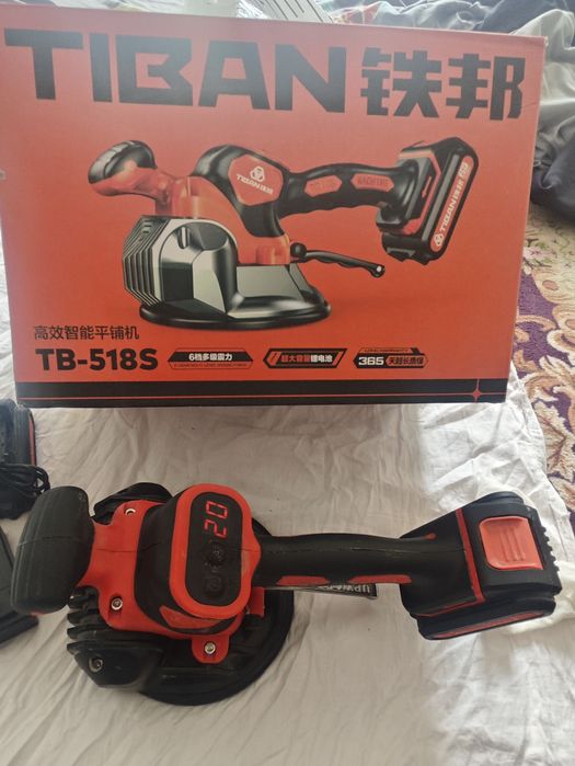 Вибратор для плитки