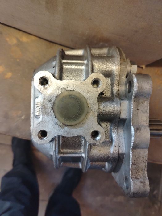 Продам гидравлический насос нш новый