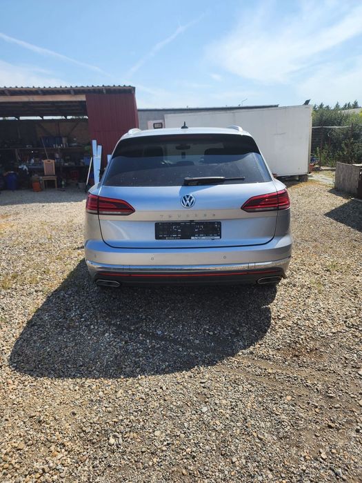 Volkswagen Touareg Se vinde Touareg avariat