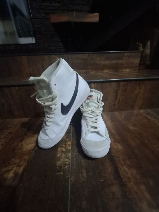 Nike blazer mid 77
