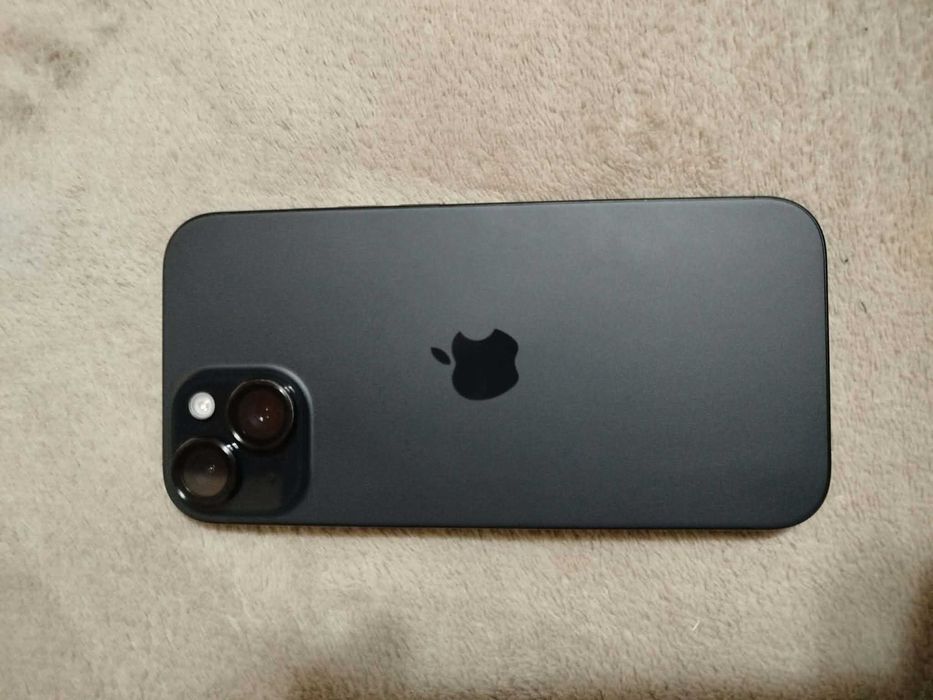 Iphone 15 128gb.