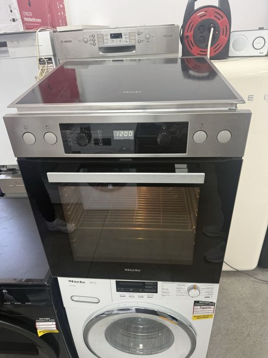 Фурна и плот за вграждане MIELE