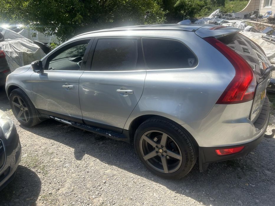 Volvo XC60 2.4D D5 185кс на части