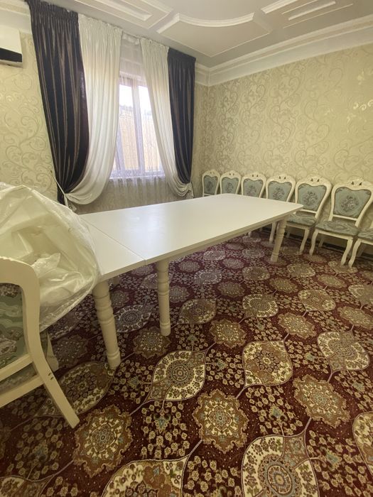 Стол стульясымен сатылады
