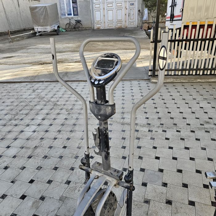 Vela tirnajor sotiladi