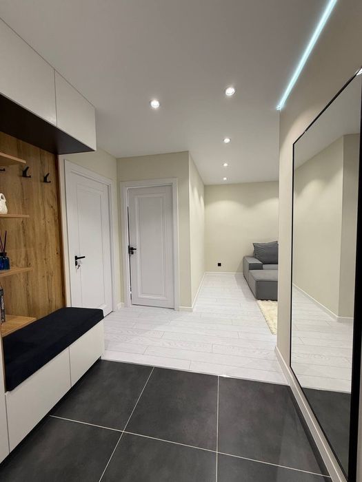 Продается 3в4 ком квартира, ориентир: Спорткомплекс Умид, 70м²