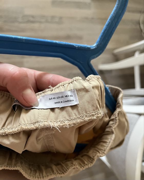 Карго летен панталон Bershka размер 40 цена 7,50€