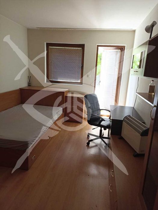 Дава се под наем Тристаен апартамент в Варна, Център - 110 кв.м за 700 € - Снимка #6