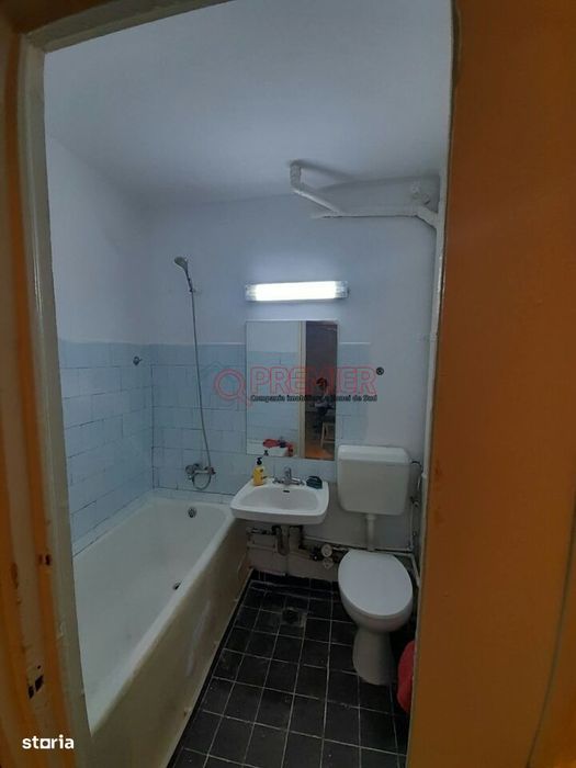 Aparatorii Patriei - Moldovita vanzare apartament 2 camere
