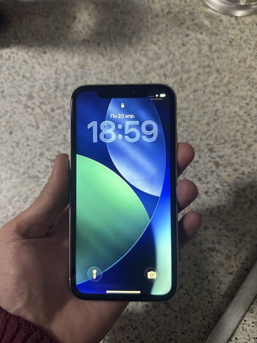 Айфон 11 64гб идеал