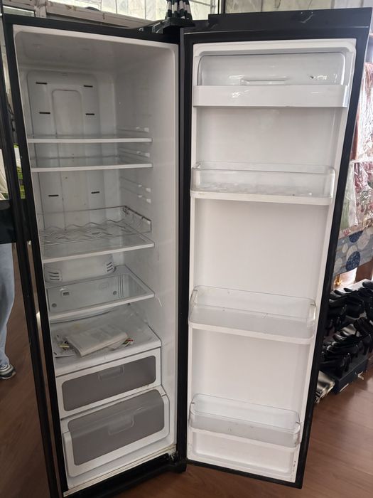 Продам холодильник Samsung