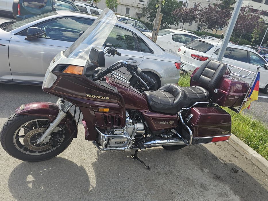 Oferta de vacanta! Honda GL1200 Goldwing