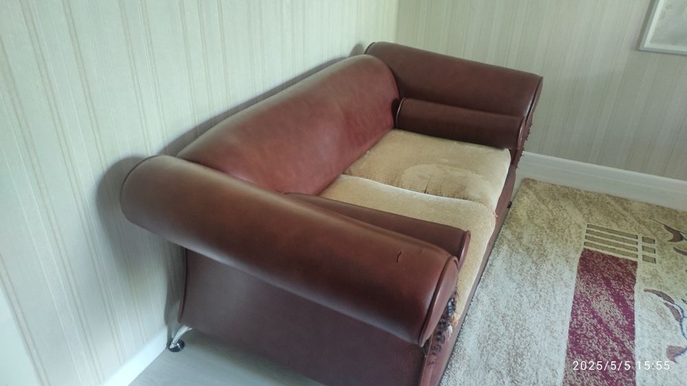 Продам кожаный диван бу самовывоз