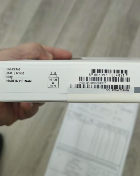 Vand tableta samsung galaxy tab a11+ 5G cu cartela  noua sigilata